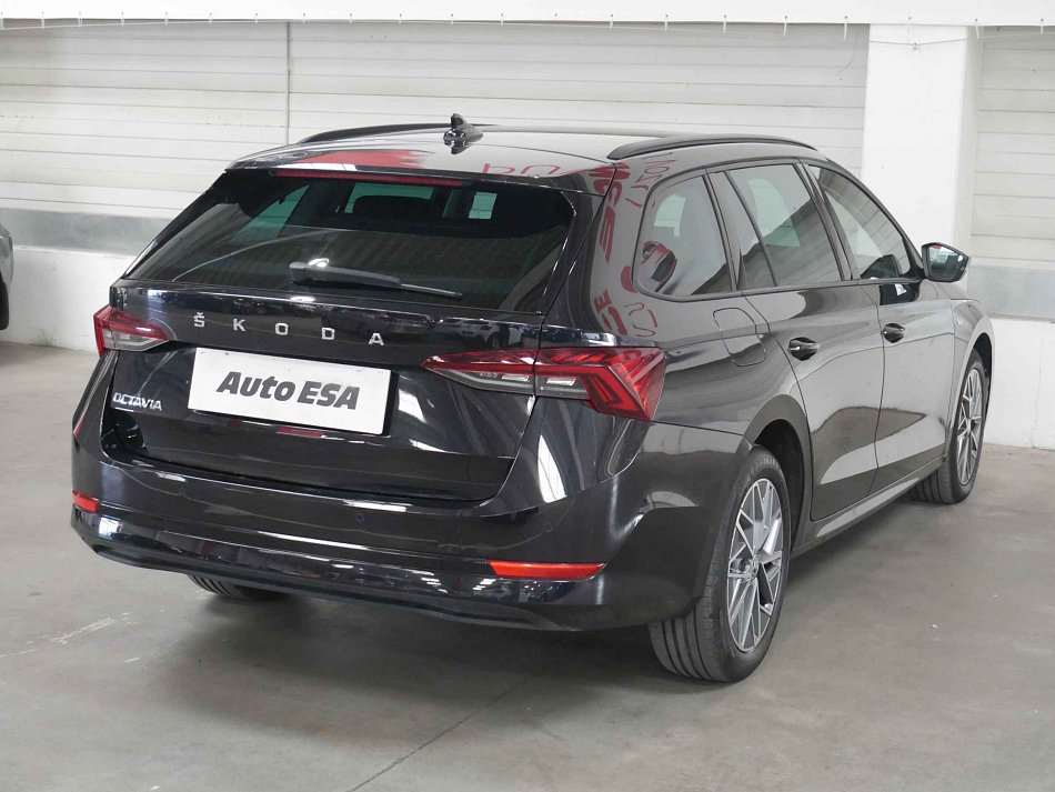 Škoda Octavia IV 2.0 TDi Tour