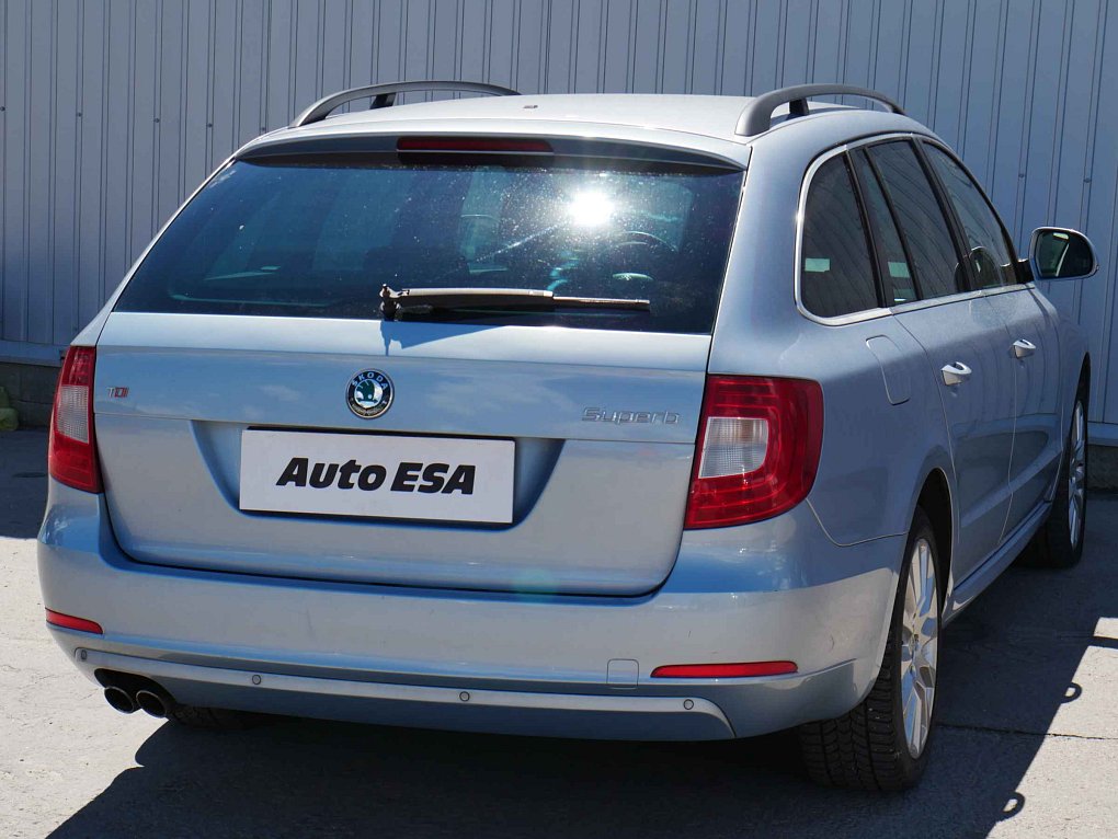 Škoda Superb II 2.0 TDi Ambition