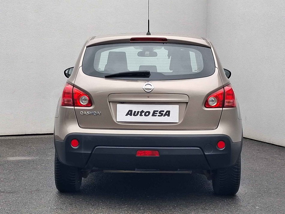 Nissan Qashqai 2.0i Tekna