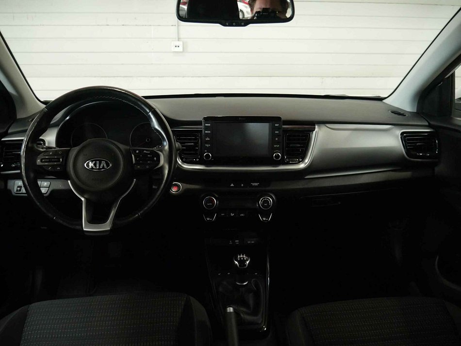 Kia Stonic 1.2i 