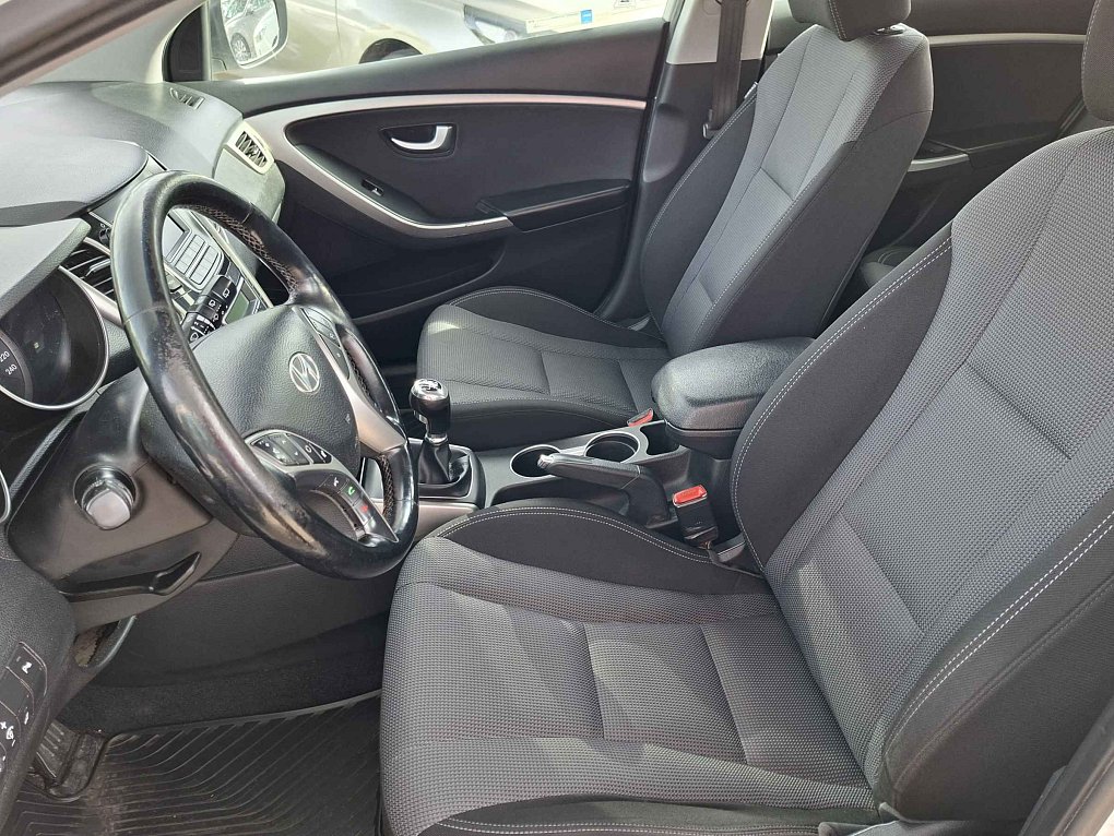 Hyundai I30 1.6 CRDi 