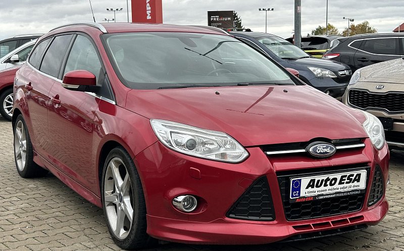 Ford Focus 2.0 TDCi Titanium ST paket