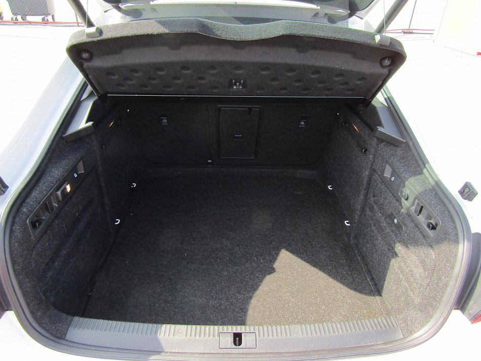 Škoda Superb III 1.6TDi Style