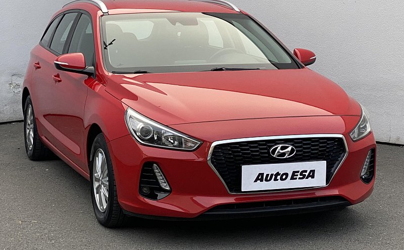 Hyundai I30 1.0 T-GDi Trikolor
