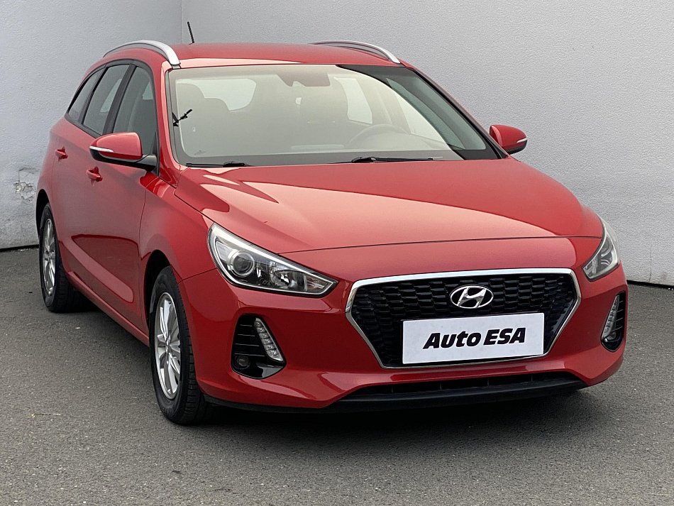 Hyundai I30 1.0 T-GDi Trikolor