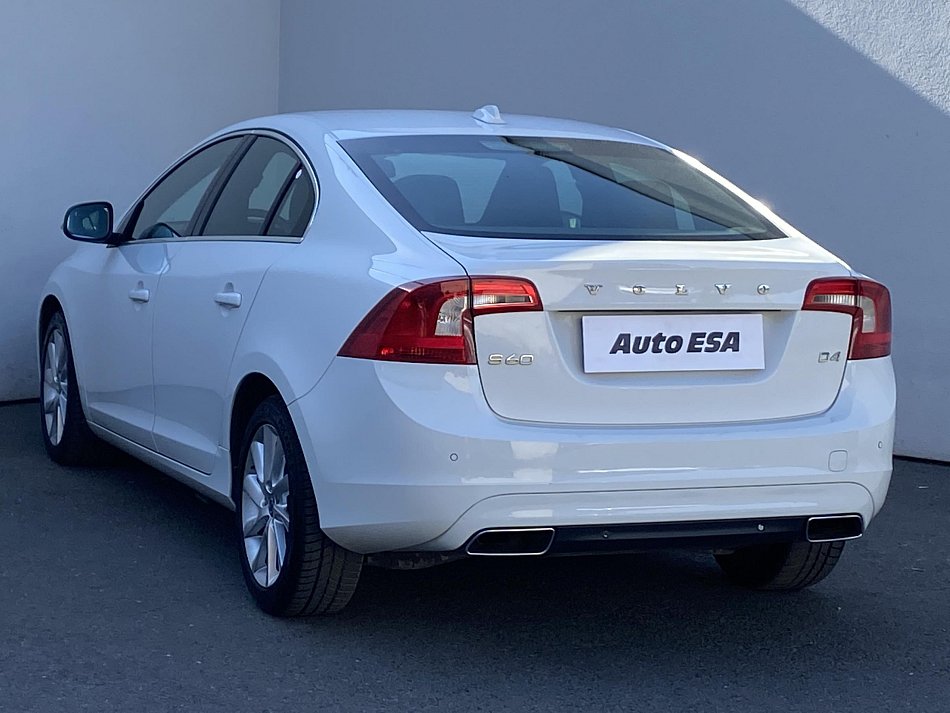 Volvo S60 2.0 D4 