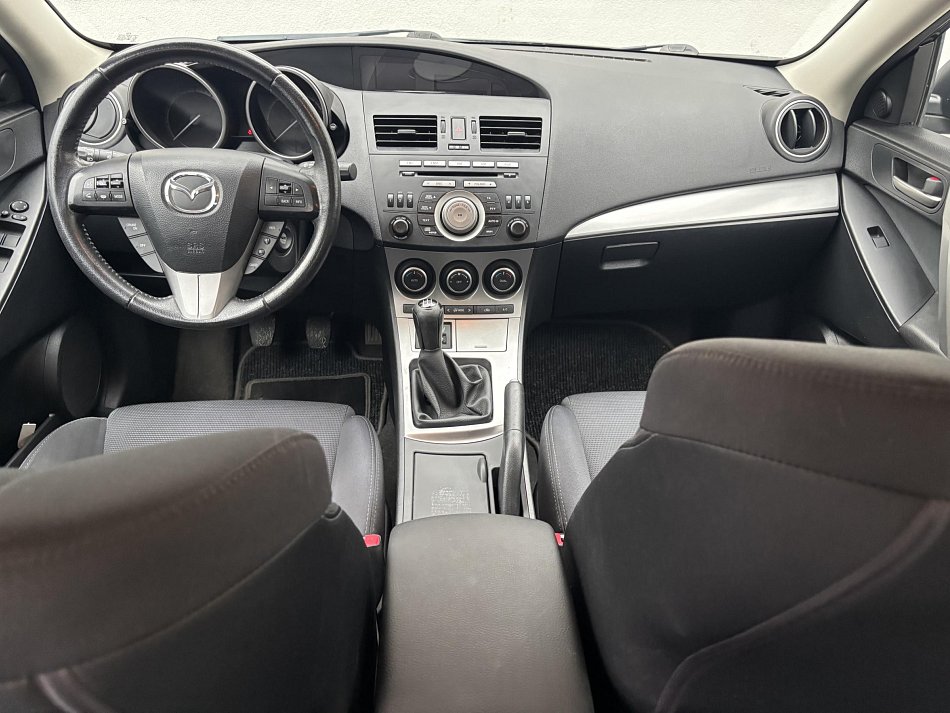 Mazda 3 1.6 i Sport