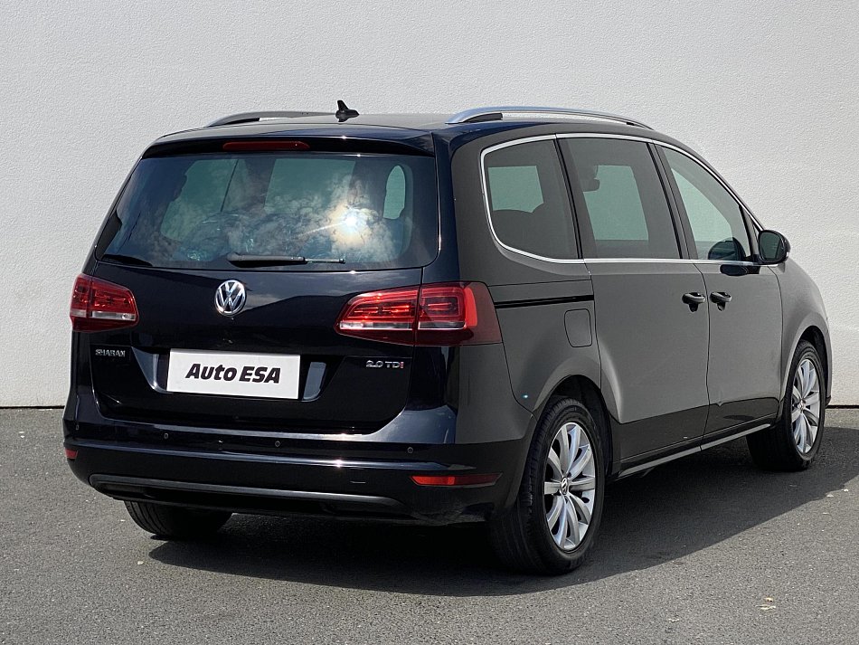 Volkswagen Sharan 2.0 TDi Highline 7míst