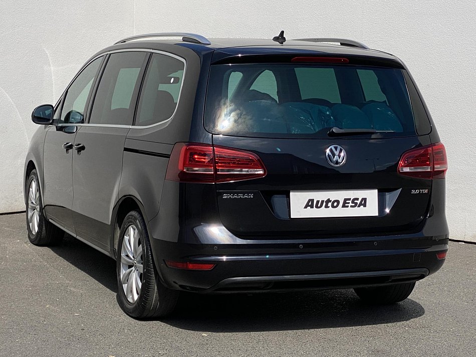 Volkswagen Sharan 2.0 TDi Highline 7míst