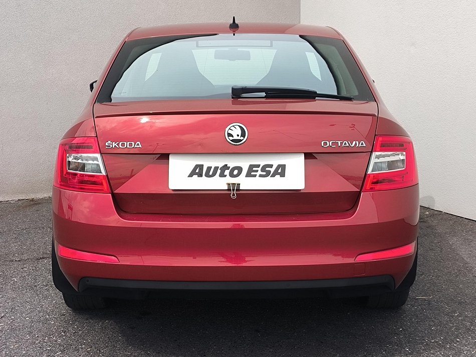 Škoda Octavia III 2.0 TDi Elegance