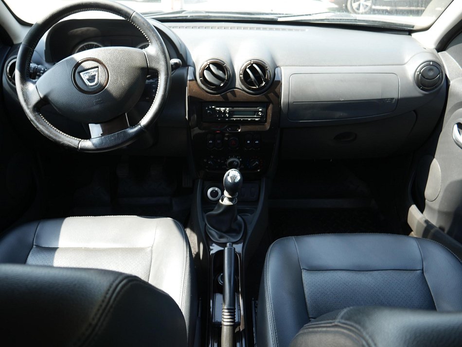 Dacia Duster 1.6 i  4WD