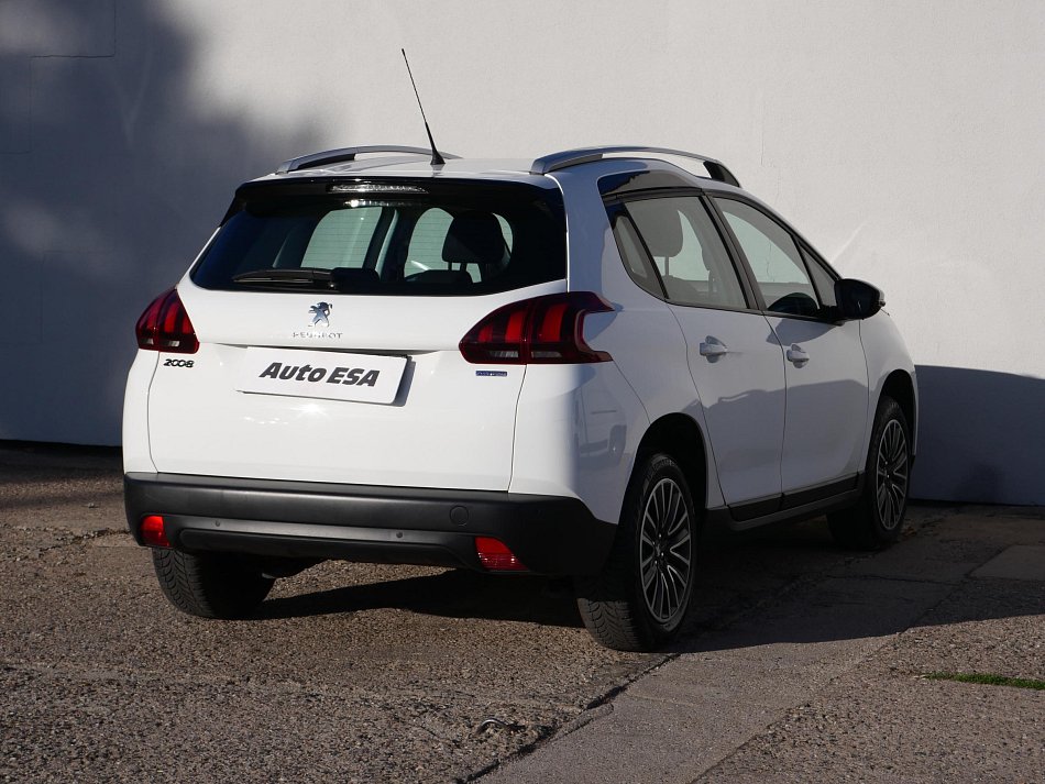 Peugeot 2008 1.2 PT Active