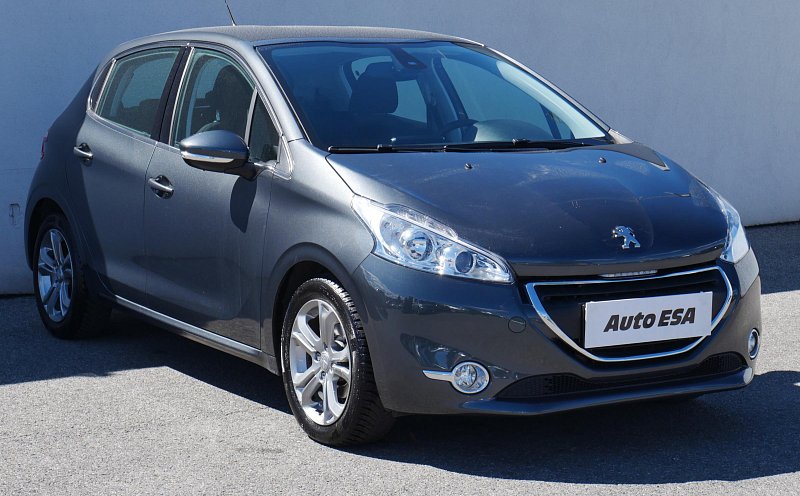 Peugeot 208 1.2 PT Allure
