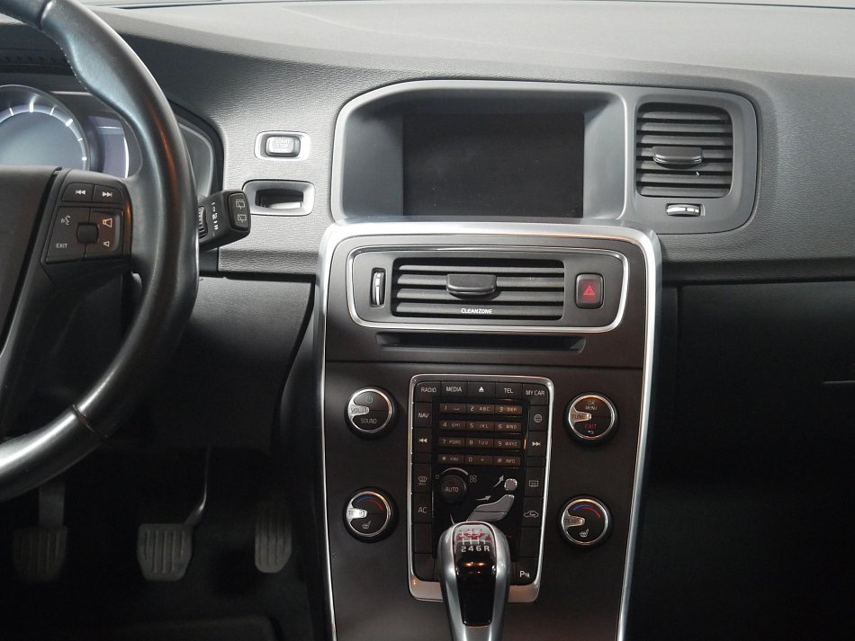 Volvo V60 2.0 D 