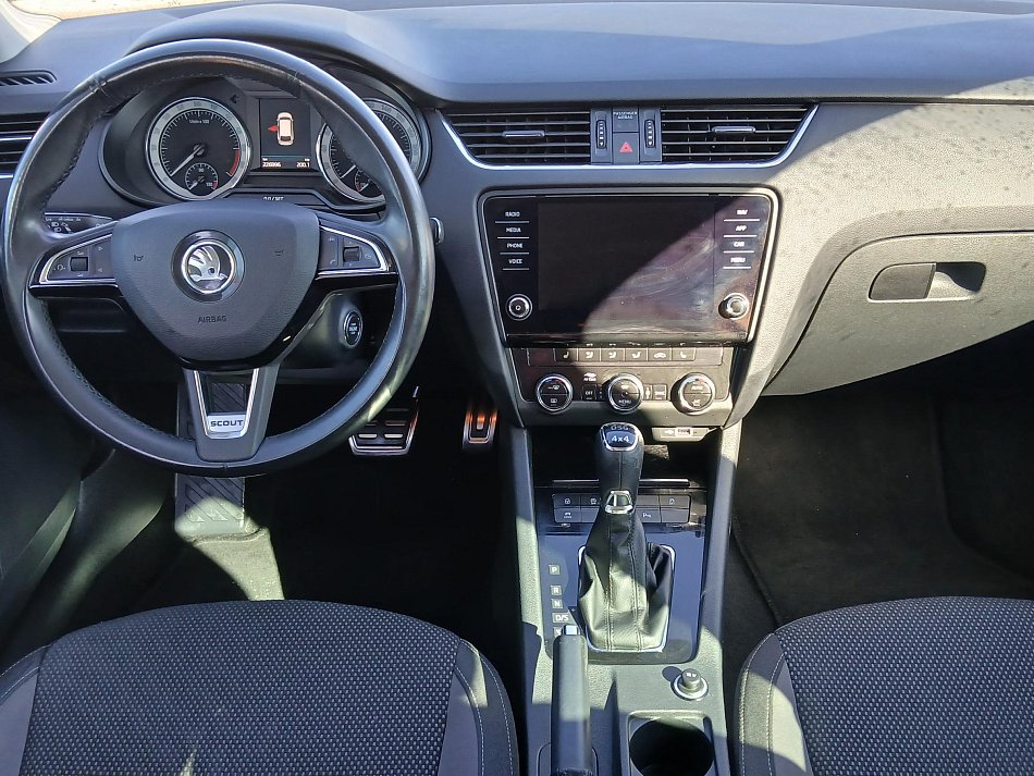 Škoda Octavia III 2.0 TDi Scout 4x4
