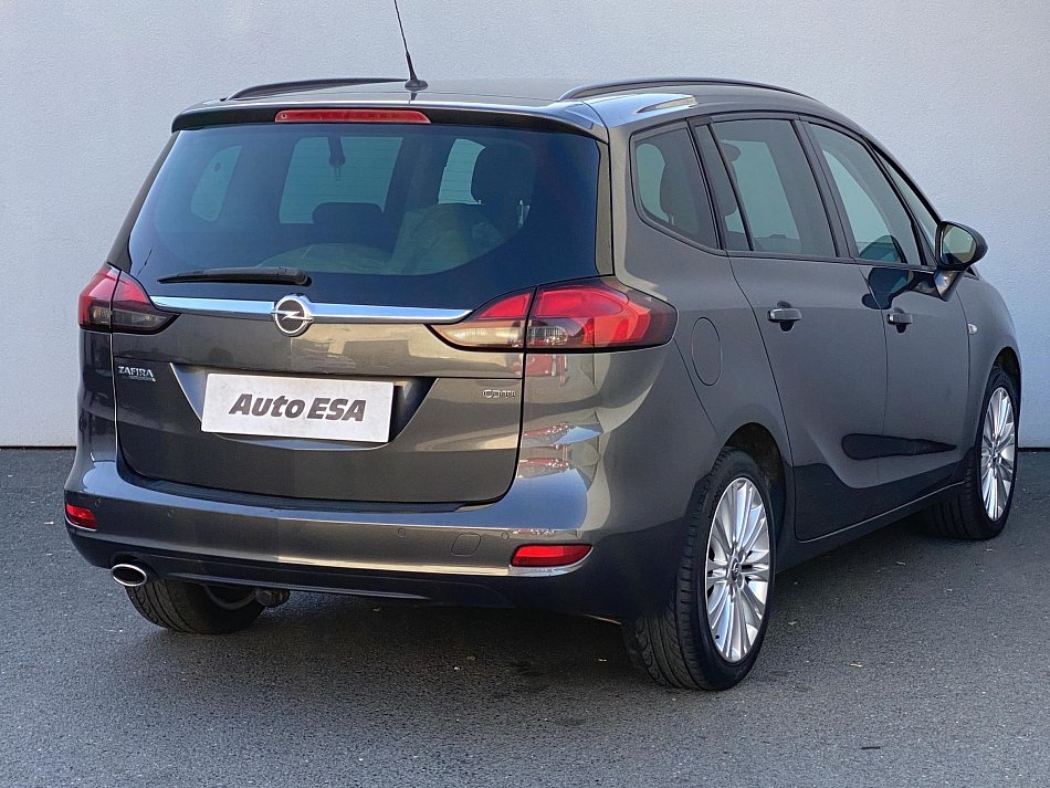 Opel Zafira 2.0 CDTi 