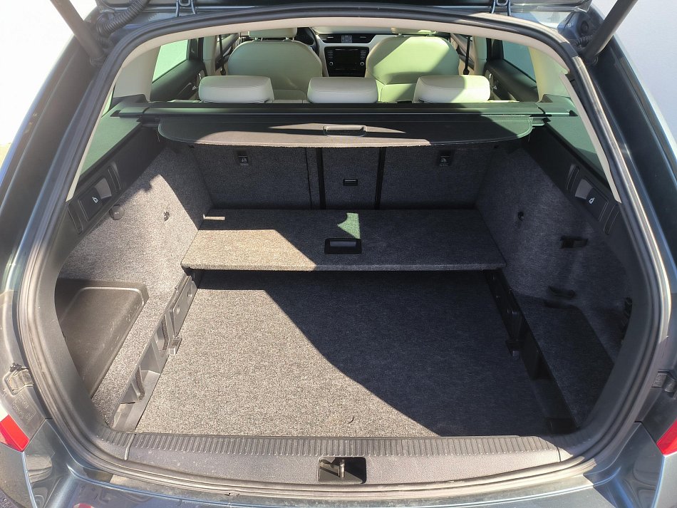 Škoda Octavia III 1.8 TSi Elegance 4x4