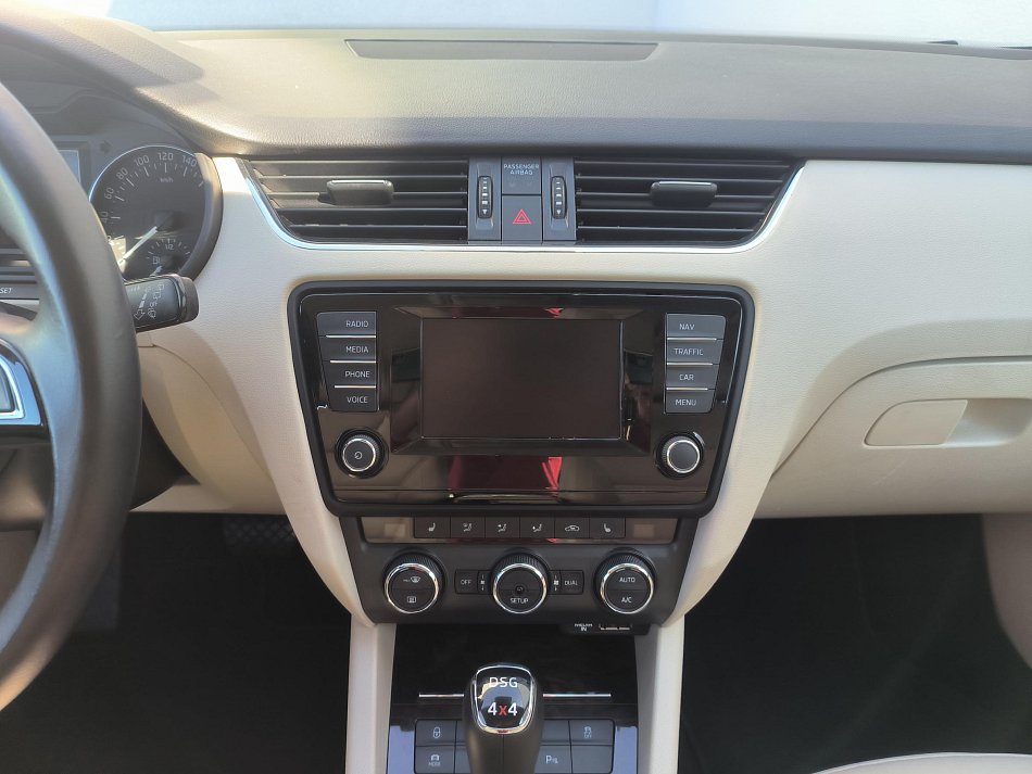 Škoda Octavia III 1.8 TSi Elegance 4x4