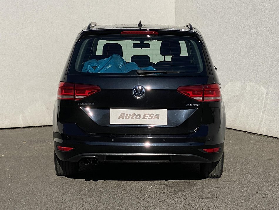 Volkswagen Touran 2.0 TDi 