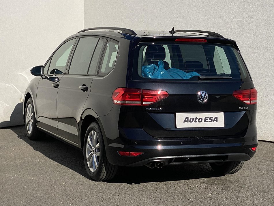 Volkswagen Touran 2.0 TDi 