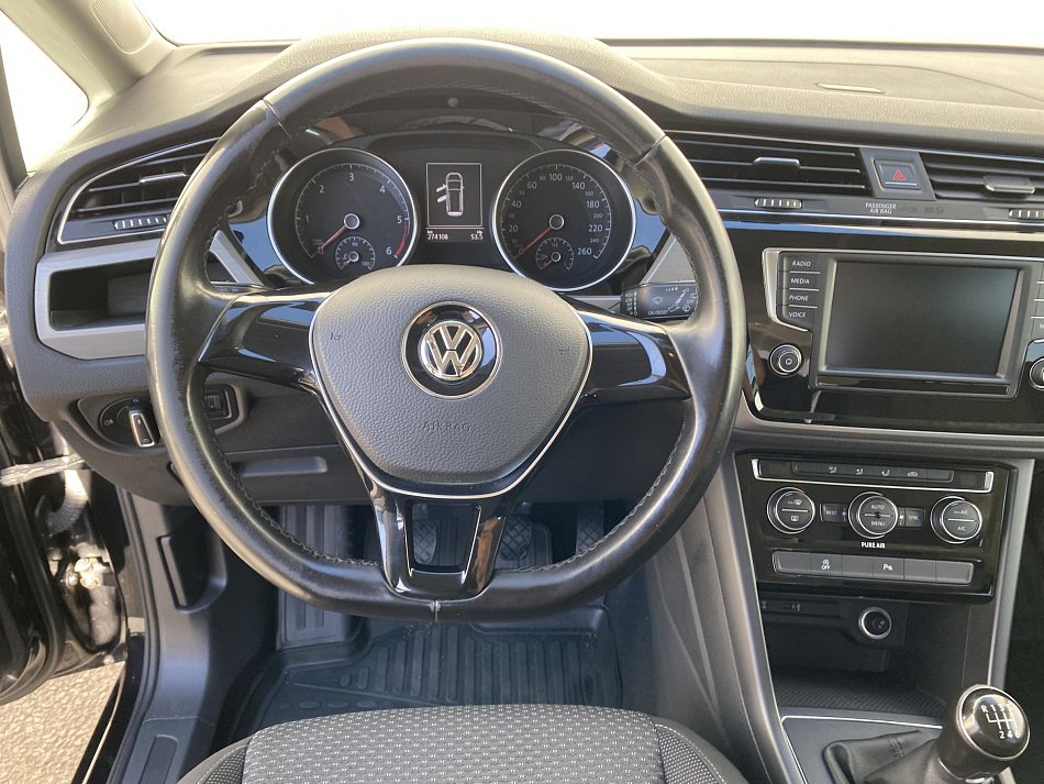 Volkswagen Touran 2.0 TDi 