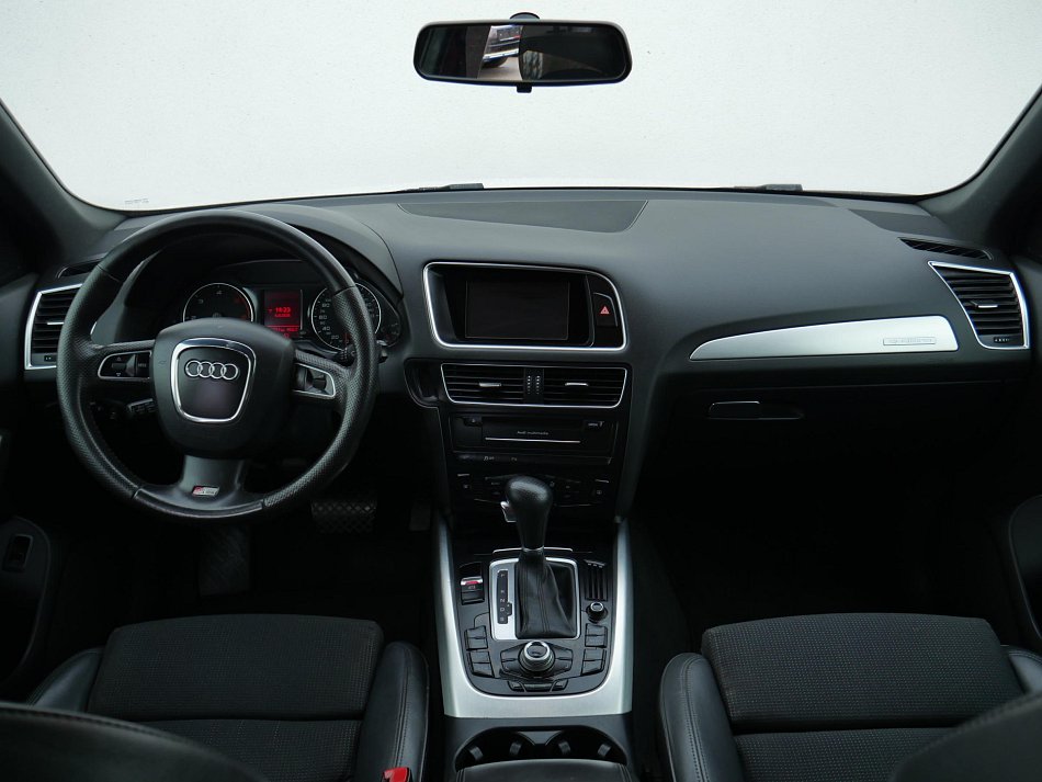 Audi Q5 2.0TDI  Quattro