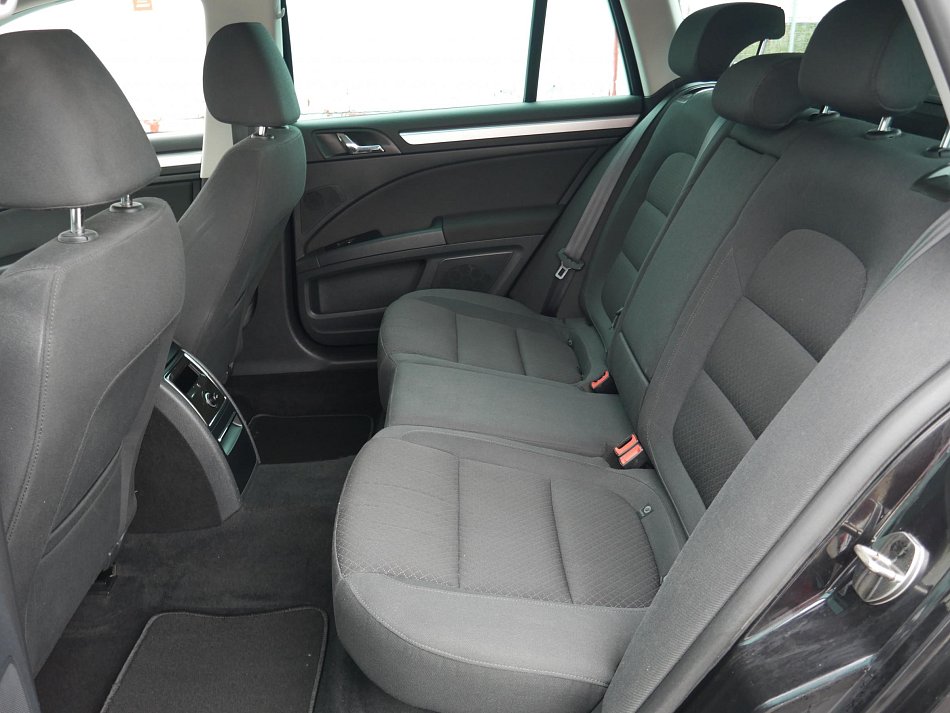 Škoda Superb II 2.0TDI Ambition