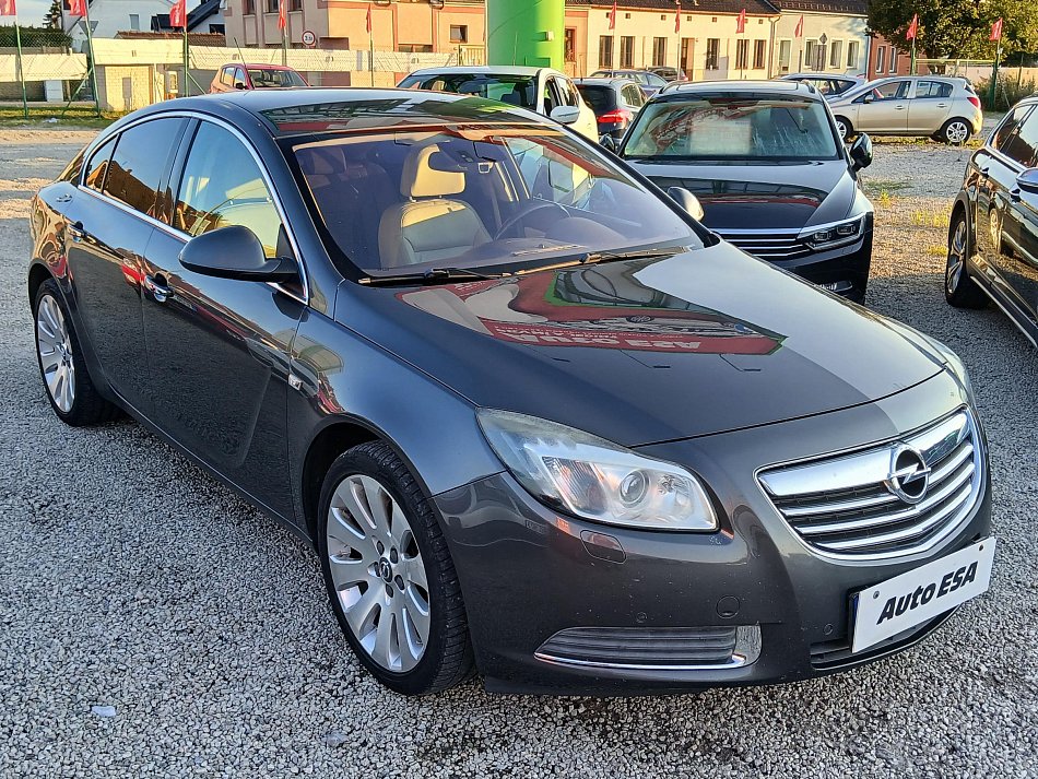 Opel Insignia 1.6T 