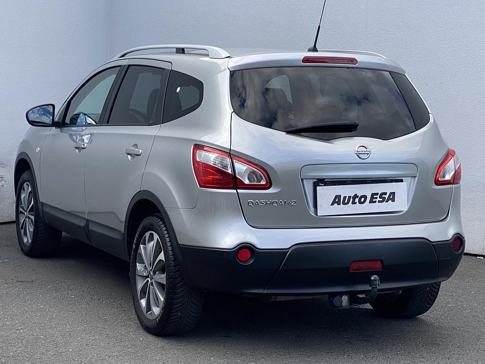 Nissan Qashqai 2.0dCi Acenta +2