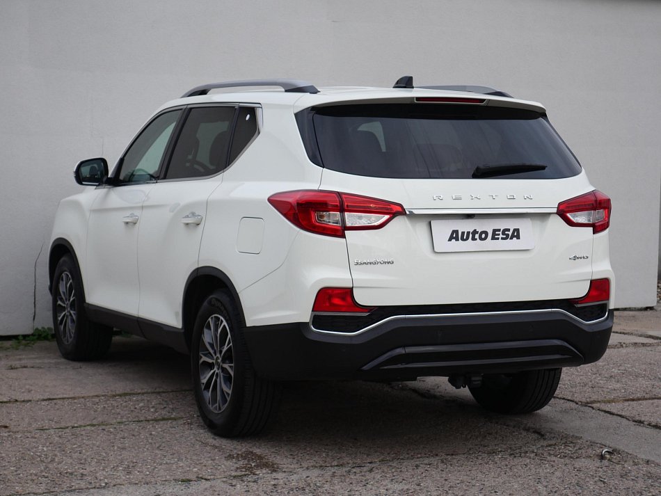 SsangYong Rexton 2.2D  4x4