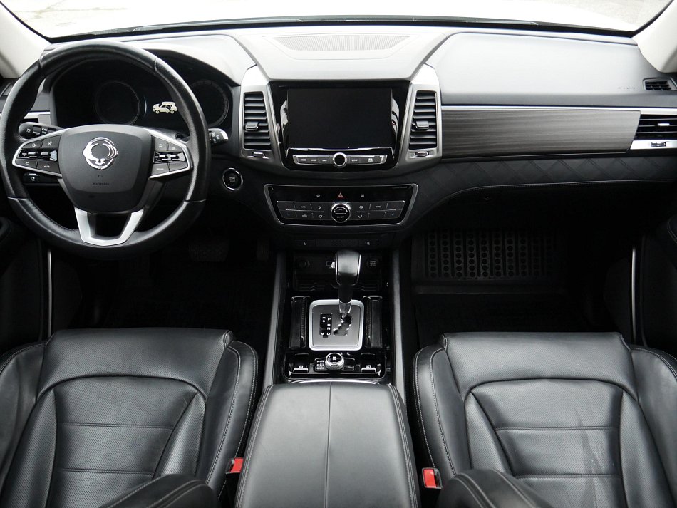 SsangYong Rexton 2.2D  4x4