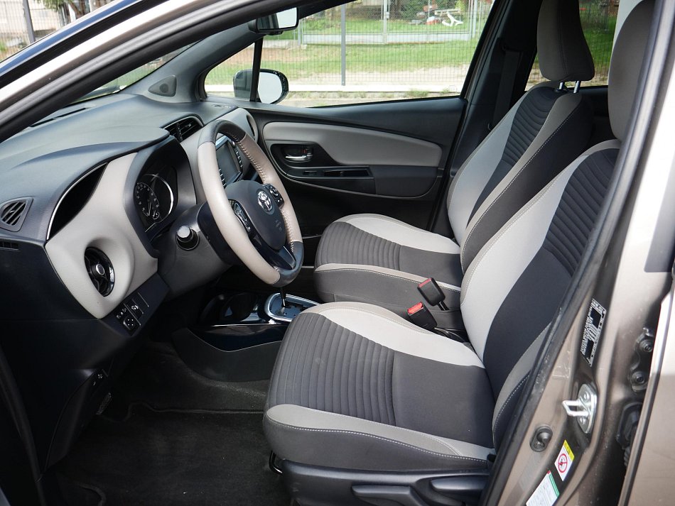 Toyota Yaris 1.5 Hybrid 