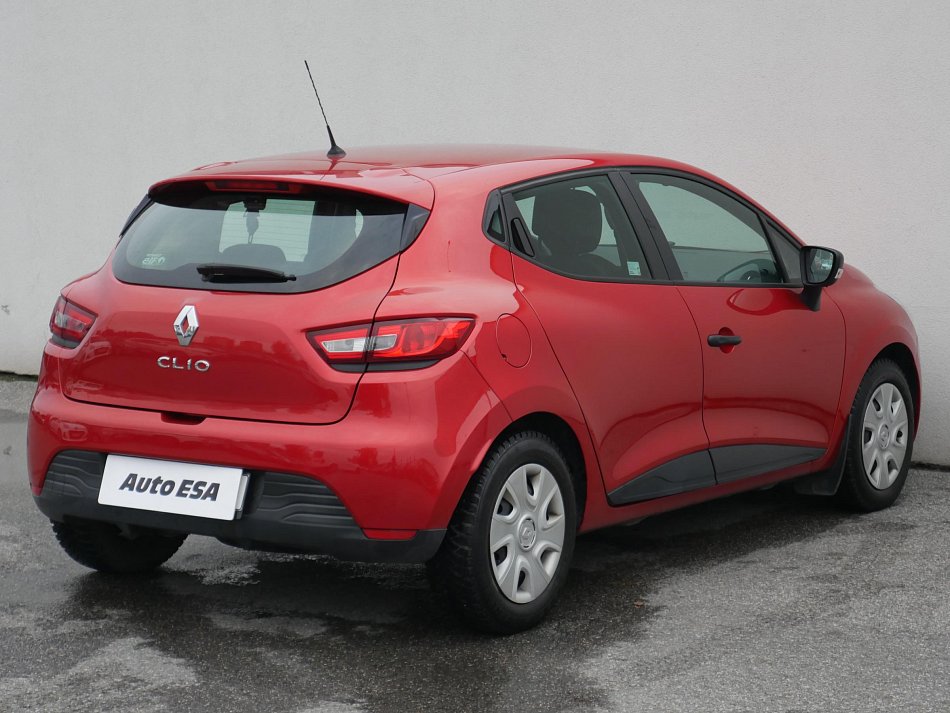 Renault Clio 1.2i 