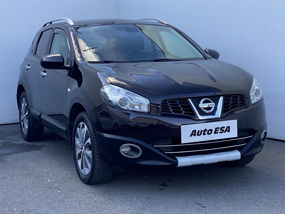 Nissan Qashqai 2.0i 