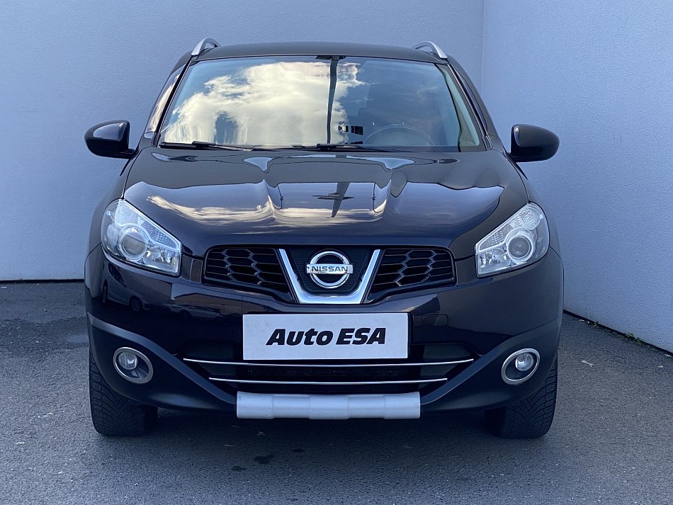 Nissan Qashqai 2.0i 