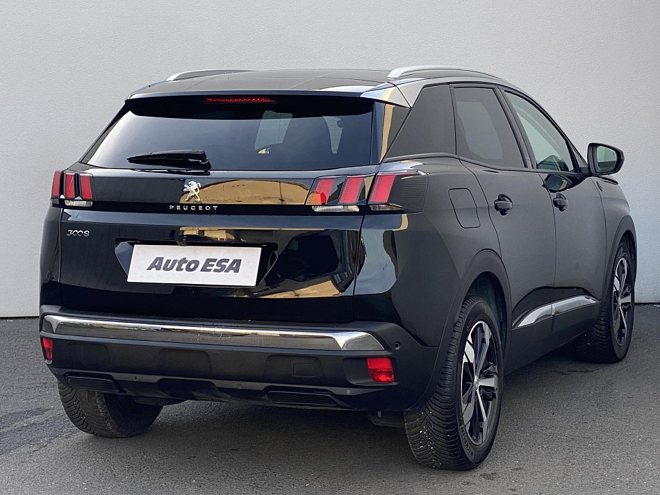 Peugeot 3008 1.2 PT Crossway