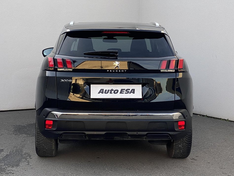 Peugeot 3008 1.2 PT Crossway
