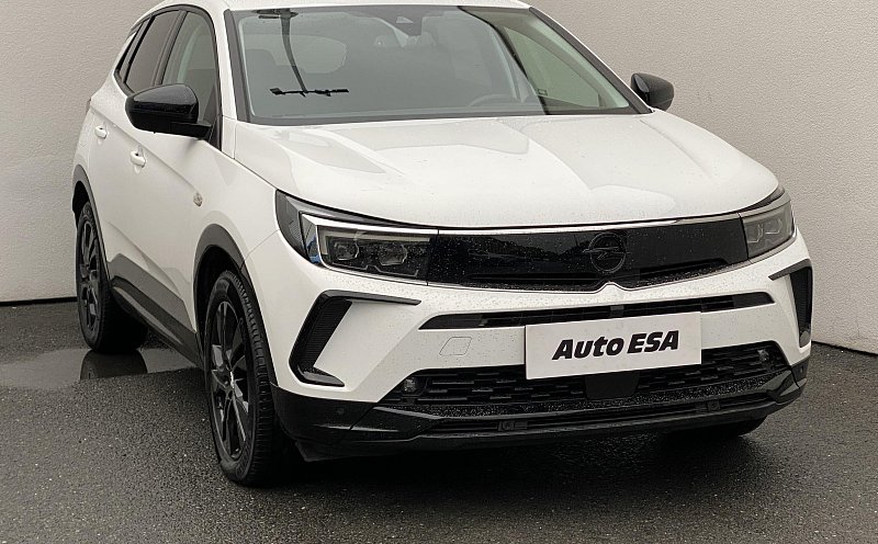 Opel Grandland 1.2 T GS Line X