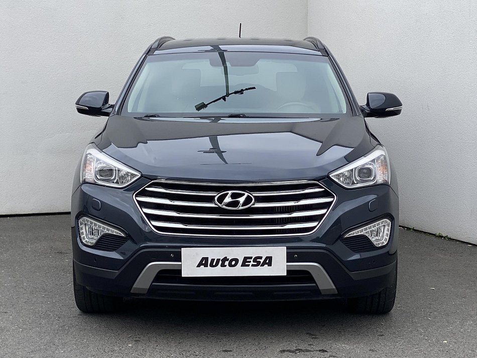 Hyundai Santa Fe 2.2 CRDi Luxury 4x4, 7míst