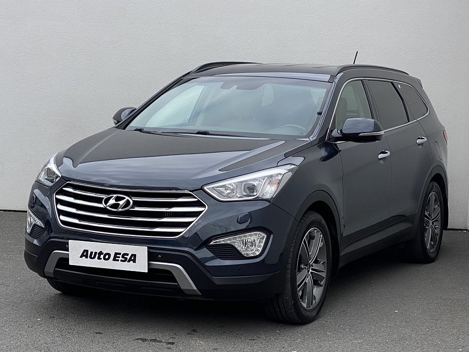 Hyundai Santa Fe 2.2 CRDi Luxury 4x4, 7míst