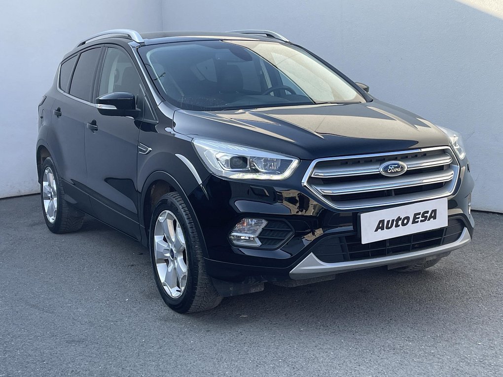 Ford Kuga 1.5 EB Titanium 2WD
