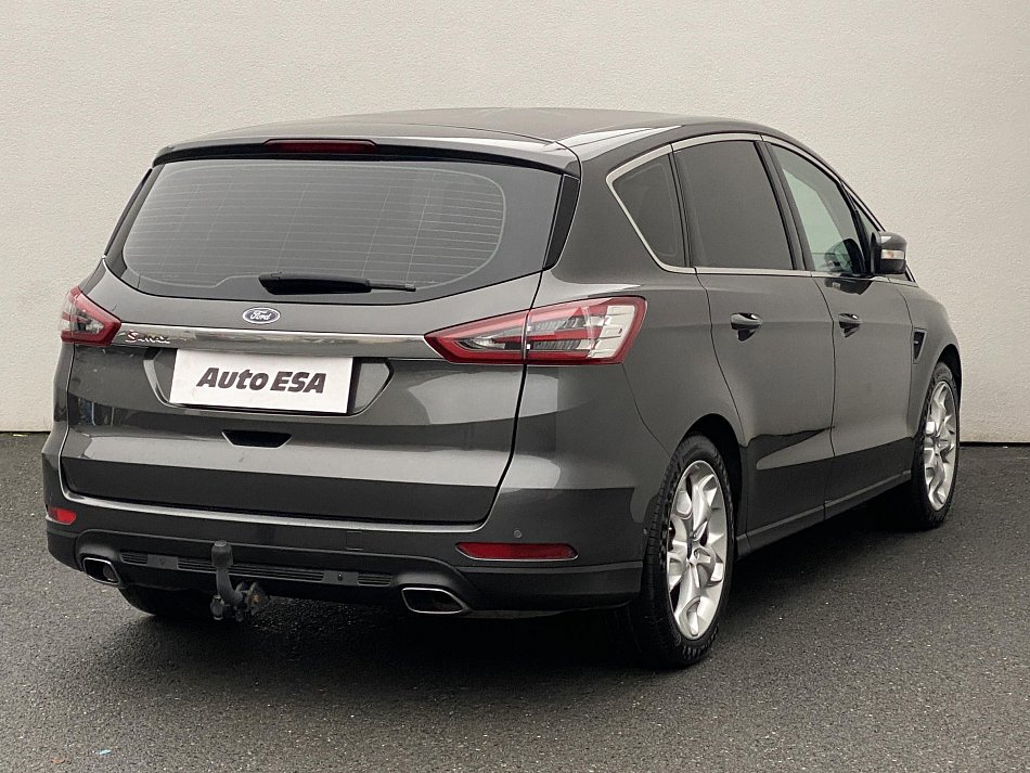 Ford S-MAX 2.0 TDCI Titanium