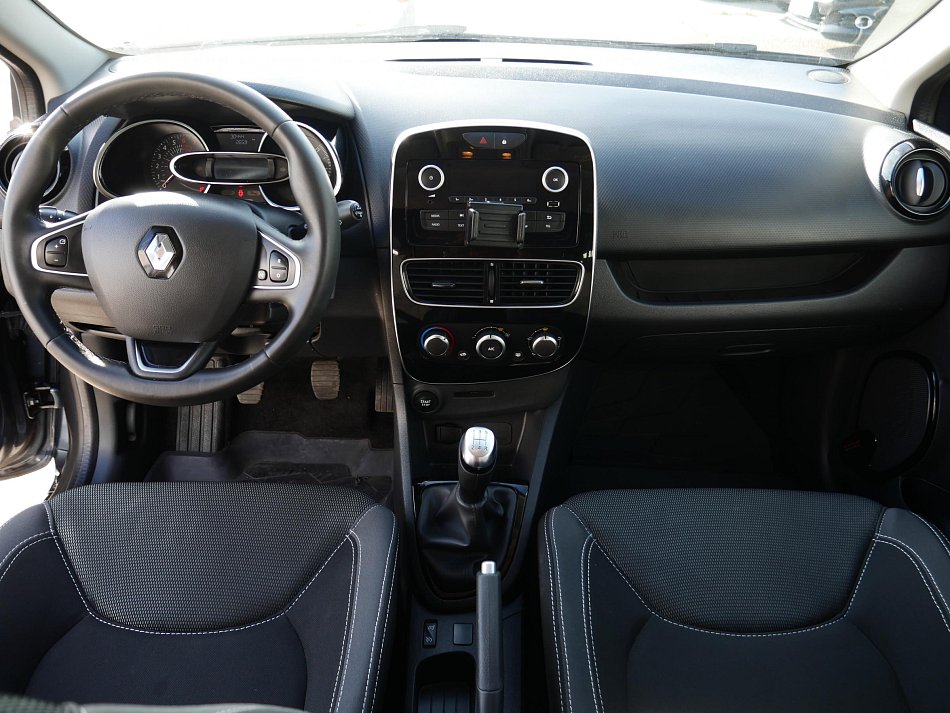 Renault Clio 1.2i 