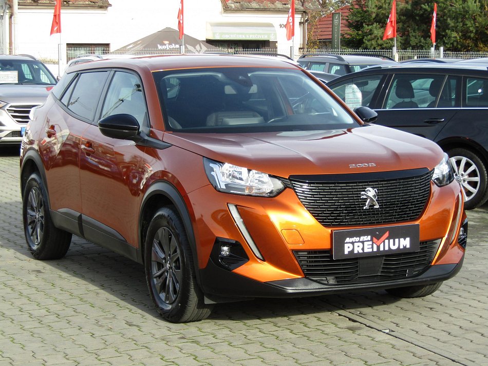 Peugeot 2008 1.2 PT 