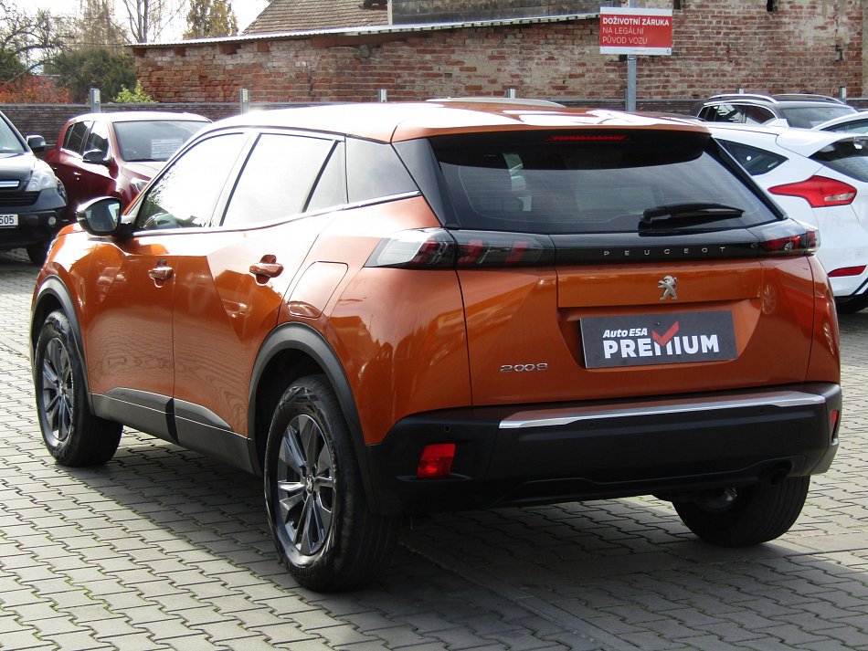 Peugeot 2008 1.2 PT 