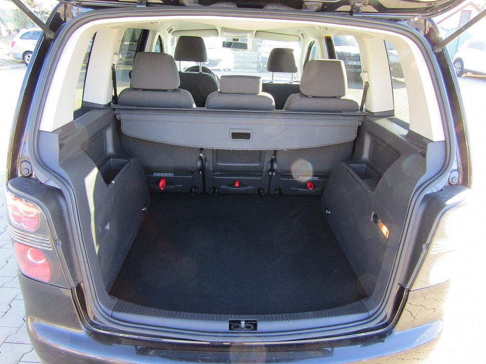 Volkswagen Touran 1.4 TSi 