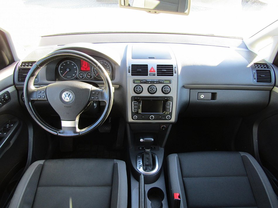 Volkswagen Touran 1.4 TSi 