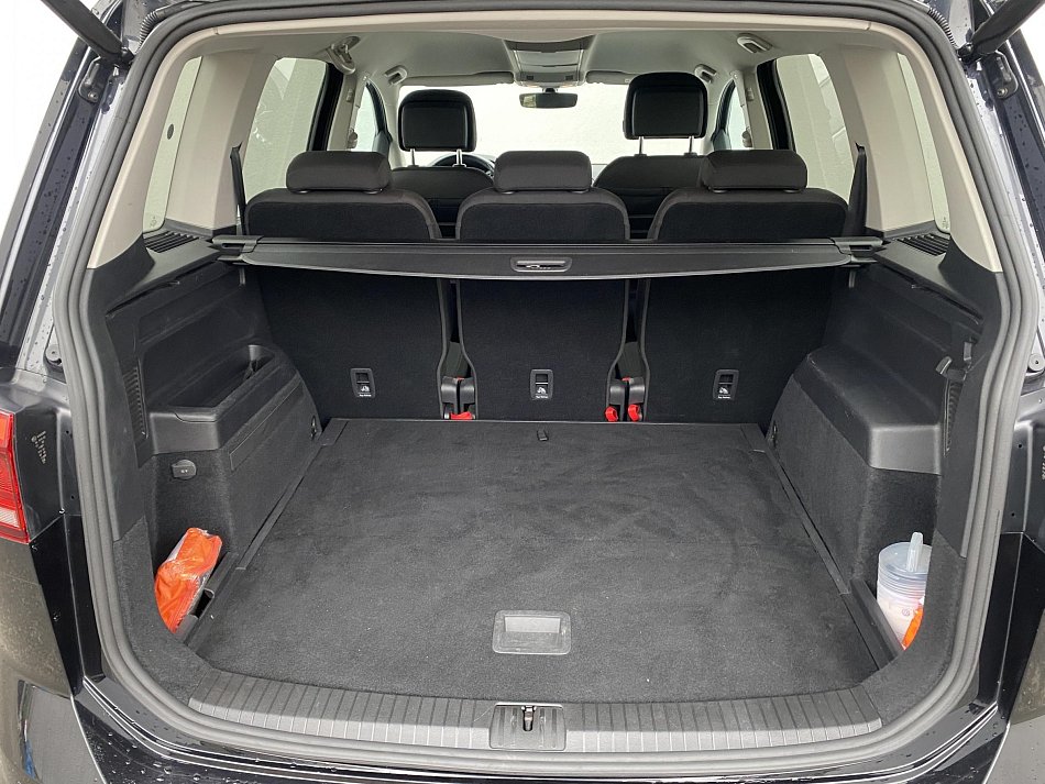 Volkswagen Touran 1.5 TSi Comfortline