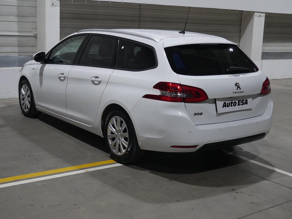 Peugeot 308 1.2 PT Style