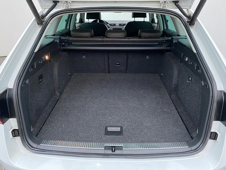 Škoda Superb III 2.0 TSi L&K 4x4